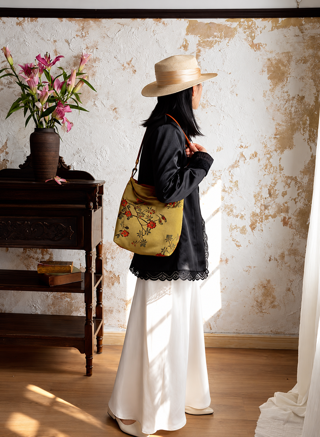 Golden Olive Floral Shoulder Bag with Brown Strap – Vintage-Inspired Jacquard Handbag