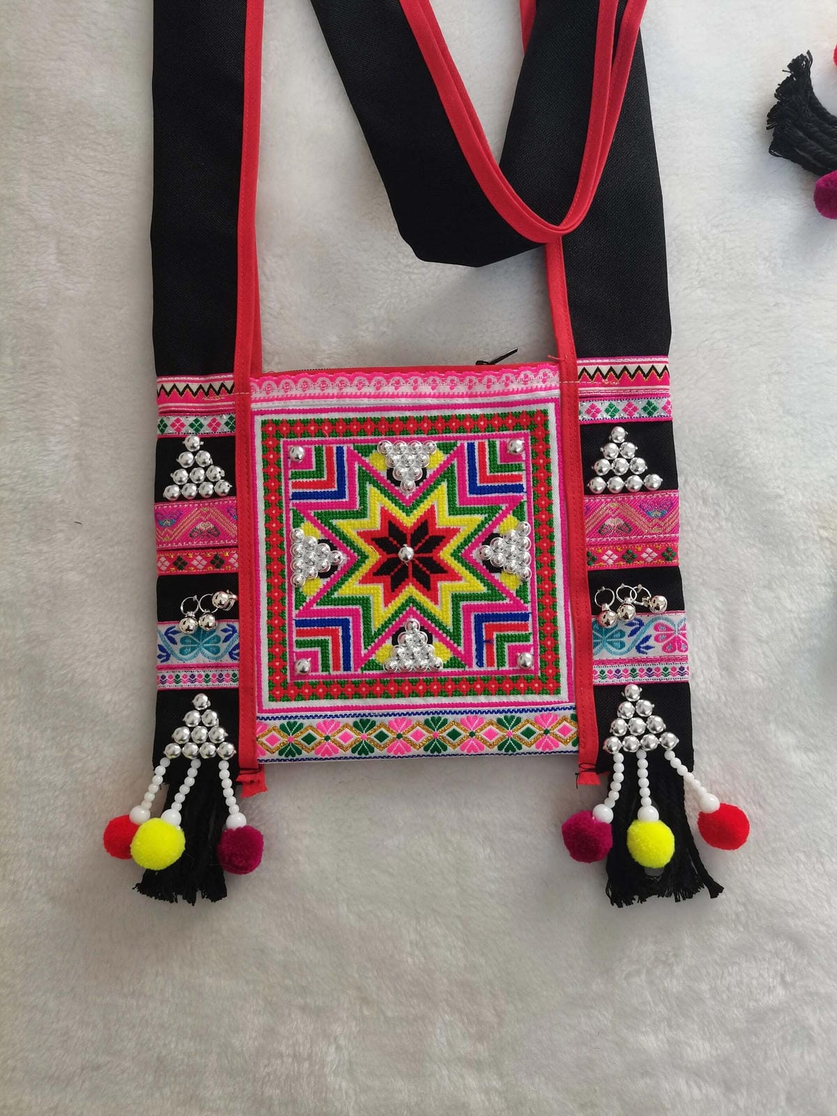 [embroidery_art] [craftmanship_exclusive_unique_luxury_product] [home_decor][handbag][Needle_talks_art][gift_option]